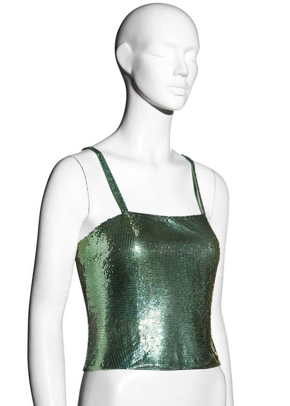  Ý nghĩa ẩn sau những dấu ấn thời trang của nhà thiết kế thiên tài Gianni Versace Ảnh 5