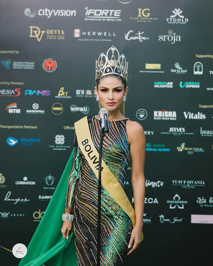 'Nhạt như nước ốc' ở Miss Grand, Hoa hậu Bolivia bất ngờ lột xác như nữ hoàng khi thi Miss Universe 2022 Ảnh 4