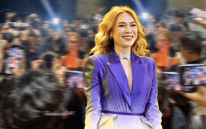 Sau cái ôm thắm thiết với Hồ Ngọc Hà, fan Mỹ Tâm còn 'đánh úp' thực hiện điều bất ngờ cho nữ ca sĩ Ảnh 2