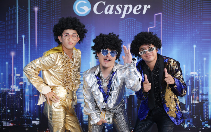 Huỳnh James - Pjnboys nghẹn ngào khi bị chê 'một màu, toàn hát nhạc chế' Ảnh 2