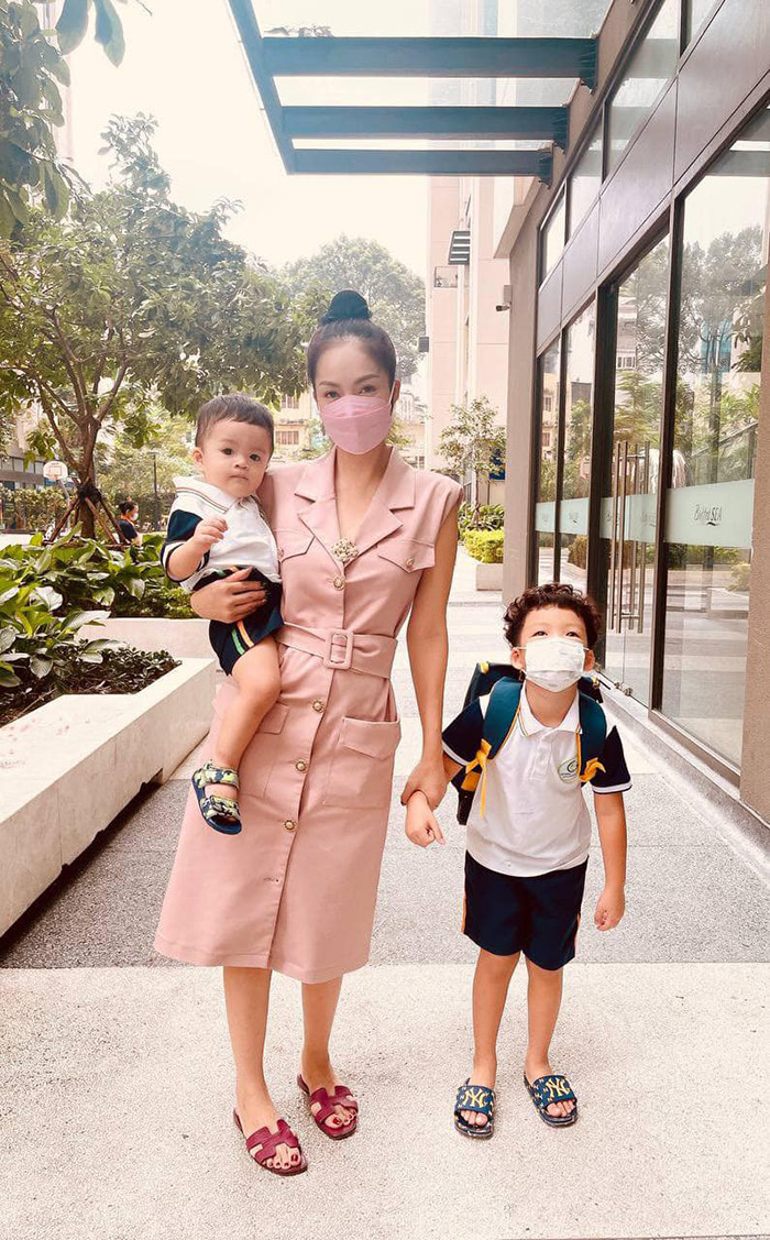 Nữ diễn viên luôn dành những điều tốt nhất cho hai con.