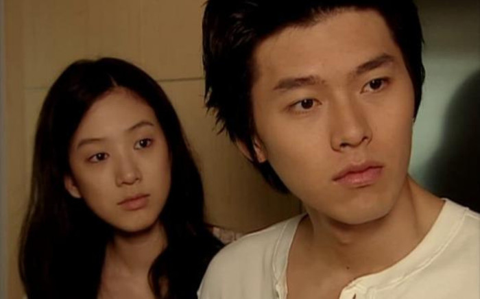 Từng nổi tiếng xinh đẹp, bóng hồng của Hyun Bin bất ngờ đánh mất sự nghiệp chỉ vì đụng chạm dao kéo Ảnh 2