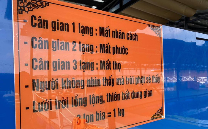 Bảng cam kết 'cực gắt' của một nhà hàng tại Vũng Tàu về việc cân đúng: 'Lưới trời lồng lộng' Ảnh 2