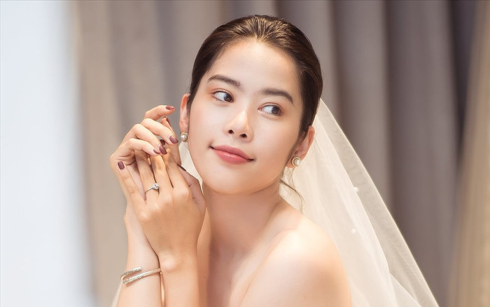 Tiết lộ về quyển sách đầu tay, Nam Em được fan khen hết lời vì lý do này Ảnh 2