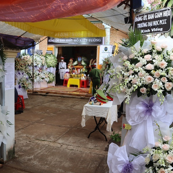 Đám tại nhà chiến sĩ Hồ Kiết Tường. (Ảnh: Thanh Niên)