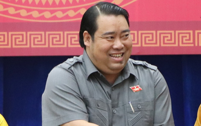 Dùng gậy golf đánh người, ông Nguyễn Viết Dũng bị phạt hành chính Ảnh 2