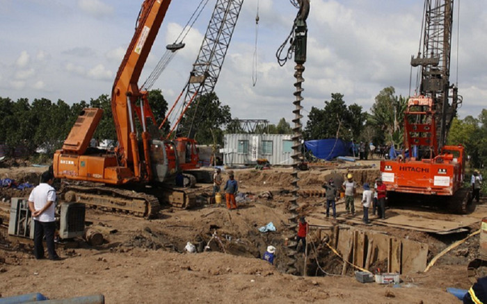 Ngày thứ 10 nỗ lực đưa thi thể Hạo Nam ra khỏi trụ bê tông: Đưa búa rung từ Vũng Tàu đến hiện trường Ảnh 2