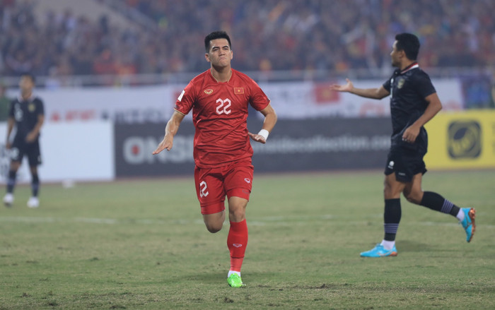Tuyển Việt Nam xuất sắc giúp sân Mỹ Đình gỡ lại thể diện, quên đi nỗi xấu hổ về mặt cỏ Ảnh 2