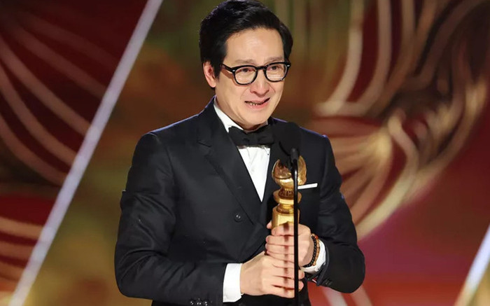 Một nam diễn viên gốc Việt nhận được giải Quả cầu Vàng Ảnh 2