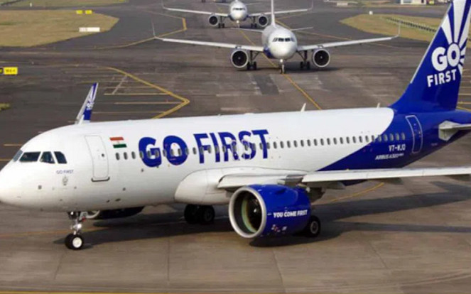 Máy bay cất cánh 'bỏ quên' 55 hành khách bơ vơ trên đường băng Ảnh 2