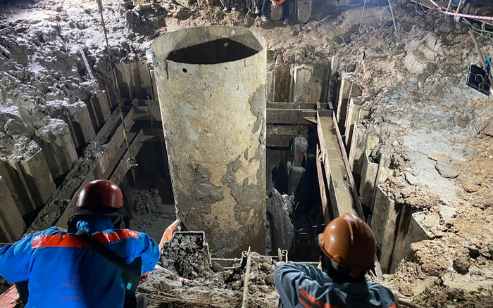 Vụ bé Hạo Nam lọt trụ bê tông: Chuyên gia giải thích vì sao giải cứu bé trai này tốn nhiều thời gian? Ảnh 2