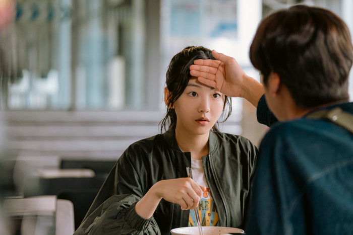 Kim Hye Yoon đóng chính trong phim remake từ Thanh Âm Tình Đầu của Ảnh hậu Kim Ha Neul Ảnh 3