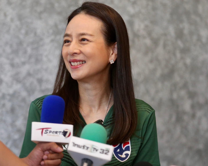 Nữ tỷ phú Thái Lan hy vọng về tình bạn đẹp của người hâm mộ Việt Nam và Thái Lan ở chung kết AFF Cup 2022.