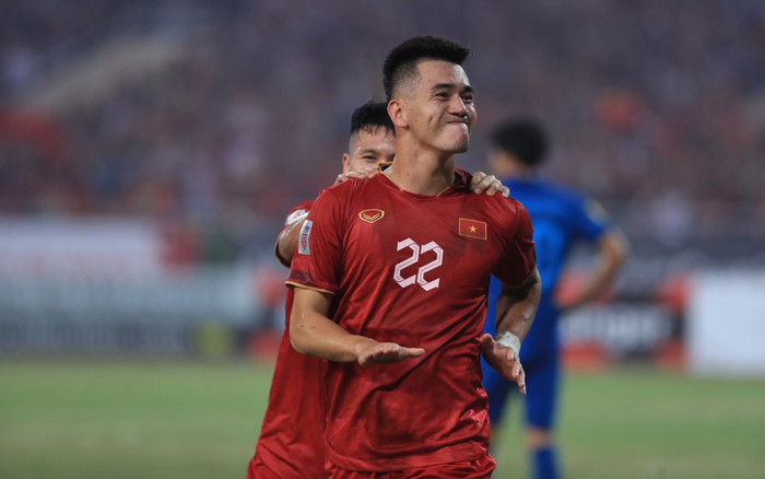 Tiến Linh dẫn đầu Vua phá lưới, chạm một tay vào QBV Ảnh 2