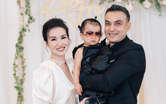 Kỷ niệm 4 năm ngày cưới, Võ Hạ Trâm gia nhập hội 'chơi kim cương' Ảnh 2