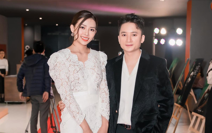 Bà xã Phan Mạnh Quỳnh khoe ảnh ái nữ đầu lòng, không quên che giấu một điều Ảnh 2