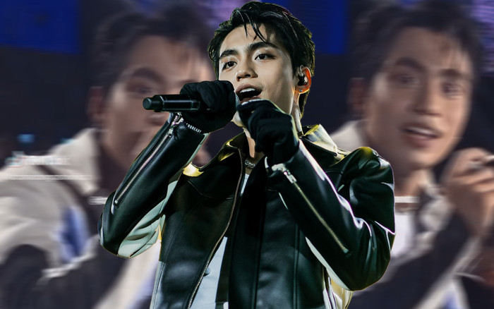 MONO đang biểu diễn bỗng giật mình, quên luôn lời bài hát: Hóa ra là vì một nhân vật? Ảnh 2