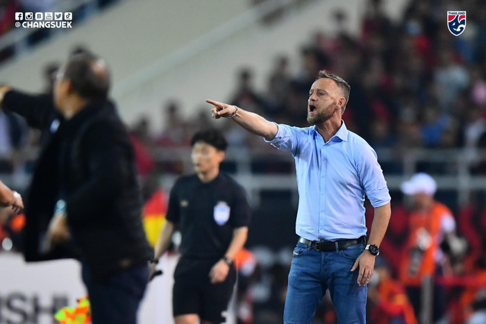 HLV Polking xác định Thái Lan không đá hoà mà hướng đến chiến thắng trước Việt Nam ở chung kết lượt về.