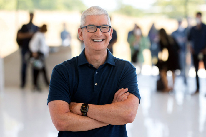 Thu nhập của CEO Apple bất ngờ bị giảm mạnh Ảnh 1