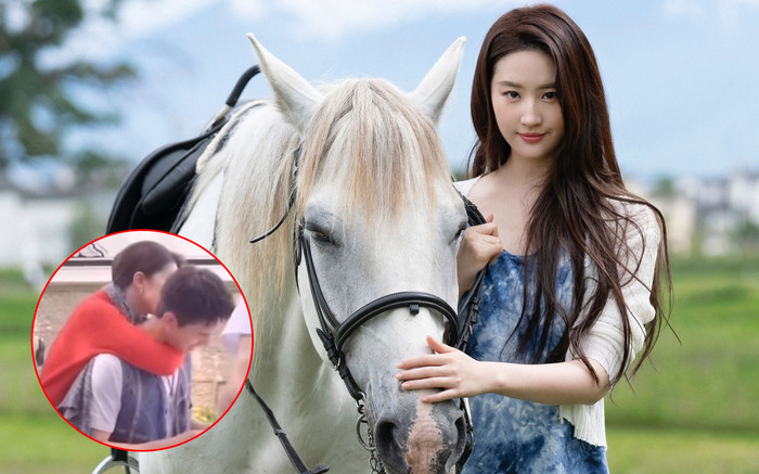 Lưu Diệc Phi công khai ôm ấp chồng ở nơi công cộng khiến ai nhìn cũng phải ghen tị Ảnh 2