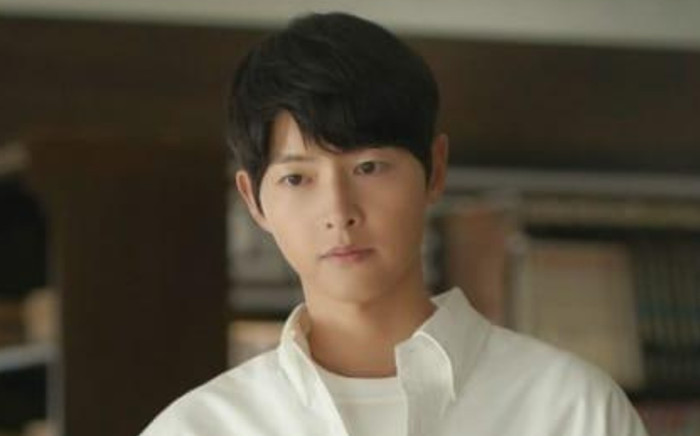 15 K-Drama hay nhất: Phim của Song Joong Ki mất hút, Eve bị chê vẫn ngang nhiên quán quân Ảnh 2