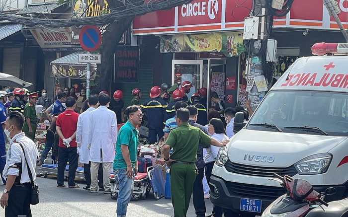 Nạn nhân tử vong trong vụ sập cửa hàng Circle K ở TP HCM là nữ sinh lớp 9, hé lộ nguyên nhân gây sập Ảnh 2