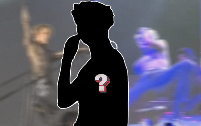 Sau Jennie, một nam ca sĩ nhận chỉ trích vì vũ đạo 18+ trên sân khấu Ảnh 2