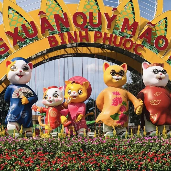 Linh vật mèo tại Bình Phước