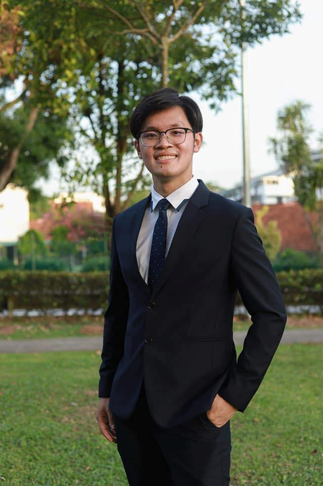 Nam sinh Nguyễn Xuân Nguyên - sinh viên năm 2 ngành kinh doanh trường Đại Học Công Nghệ Nanyang (NTU)