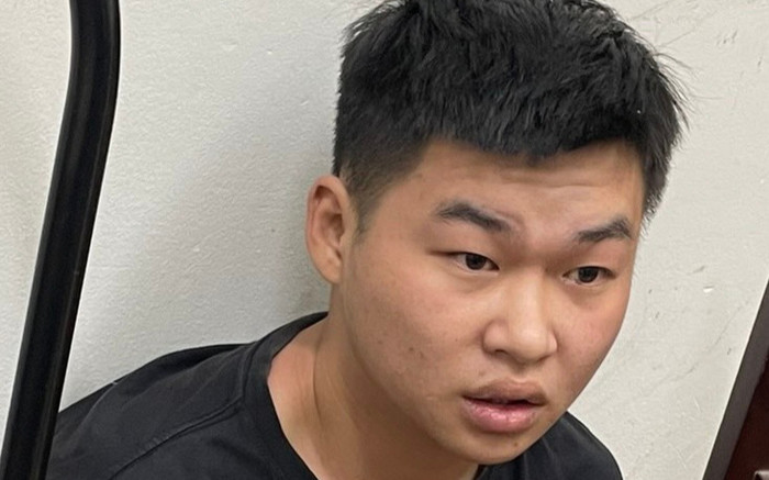 Thanh niên hay 'đi dạo' ở các xóm trọ và hành động đáng xấu hổ bị phát giác Ảnh 2