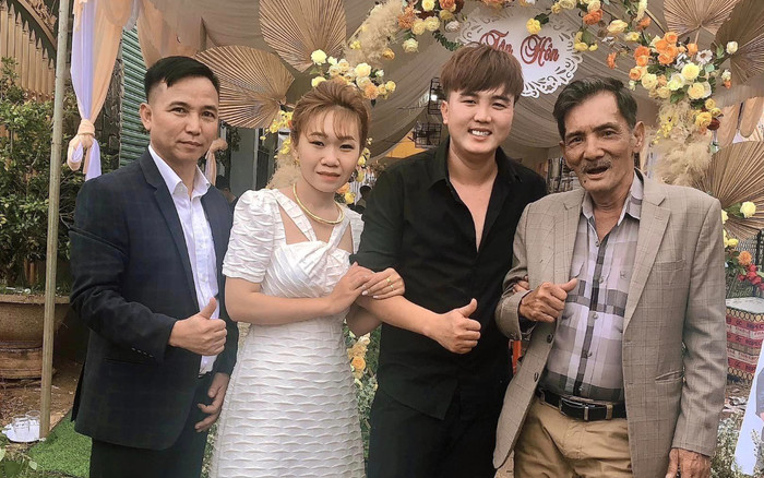 Thương Tín: 'Đón Tết cùng con gái làm tôi rất vui' Ảnh 2