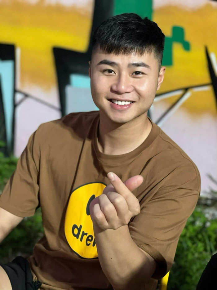 Thủ môn Nguyễn Văn Toản có 2 tấm HCV SEA Games. Thủ môn sinh năm 1999 thường xuyên được HLV Park Hang Seo gọi lên tuyển Việt Nam, anh được xem là thủ môn sẽ thay thế Đặng Văn Lâm trong tương lai.