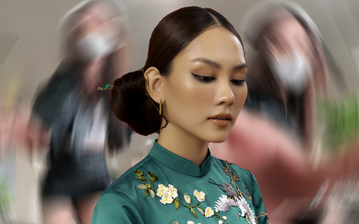 Mai Phương lại có hành động bất chấp hình tượng, dân mạng ngán ngẫm: 'Hoa hậu đây sao'? Ảnh 2