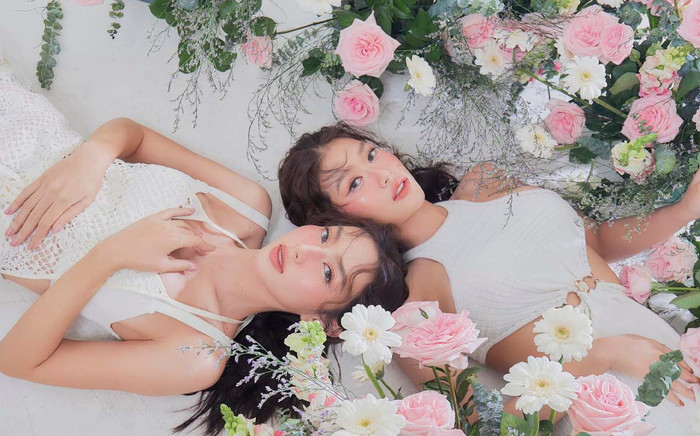 Chị em Miss Grand Thùy Tiên - Thiên Ân đọ sắc nhận về bão like: Gấp đôi visual 'đốn tim' người hâm mộ Ảnh 2