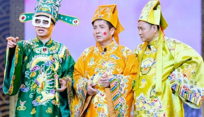 Xuân Bắc cùng các nghệ sĩ trong chương trình Táo quân 2023 (Ảnh: VTV).