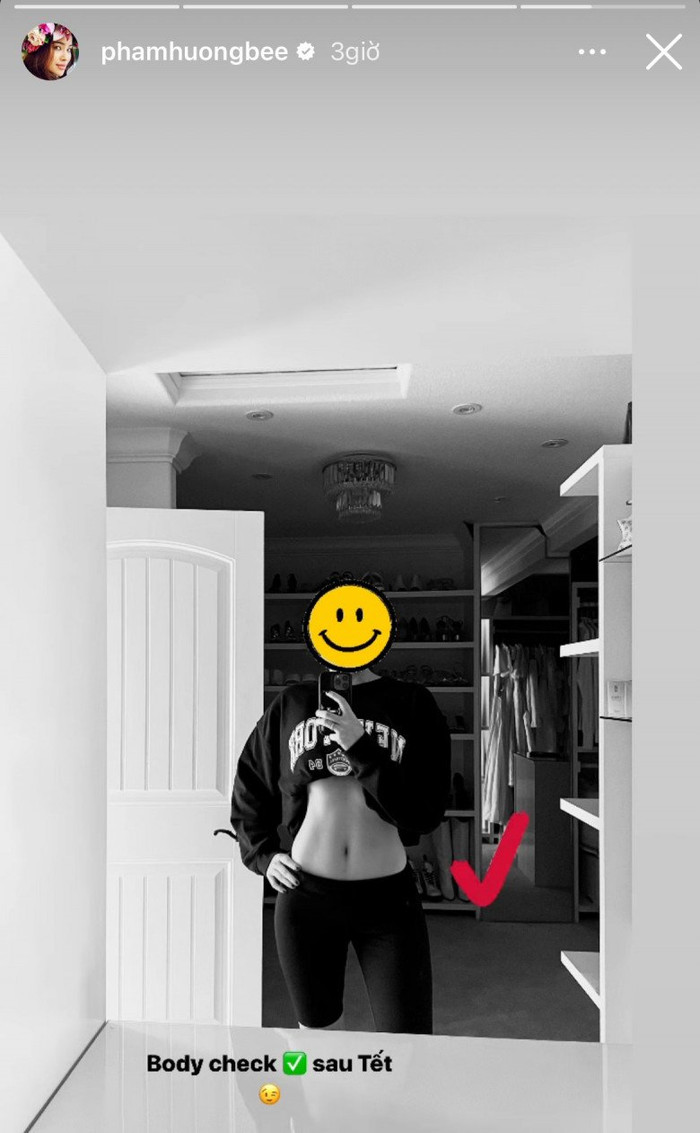 Hoa hậu Phạm Hương cũng kịp 'check' body không thể chuẩn hơn sau Tết