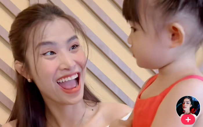 Ái nữ nhà Đông Nhi lên đồ chúc Tết, biểu cảm khiến dân tình 'xỉu up, xỉu down' Ảnh 2