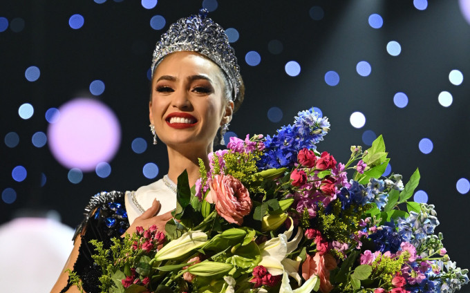 Trang YouTube của Miss Universe đạt lượng view khủng chỉ trong 1 tháng: Đẳng cấp khó ai qua mặt Ảnh 2