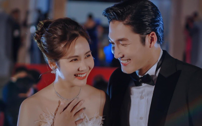 Đình Tú - Huyền Lizzie cùng nhau nhận điều bất ngờ trong đầu năm mới Ảnh 2