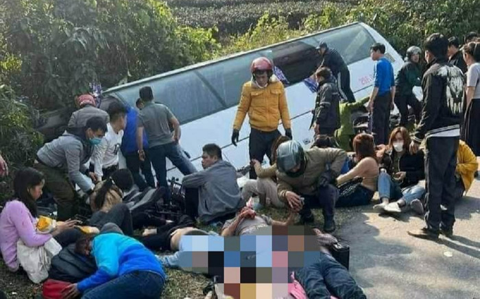 Tình thế 'ngàn cân treo sợi tóc' của thai phụ 8 tháng gặp nạn trong vụ lật xe khách trên đèo Ảnh 2