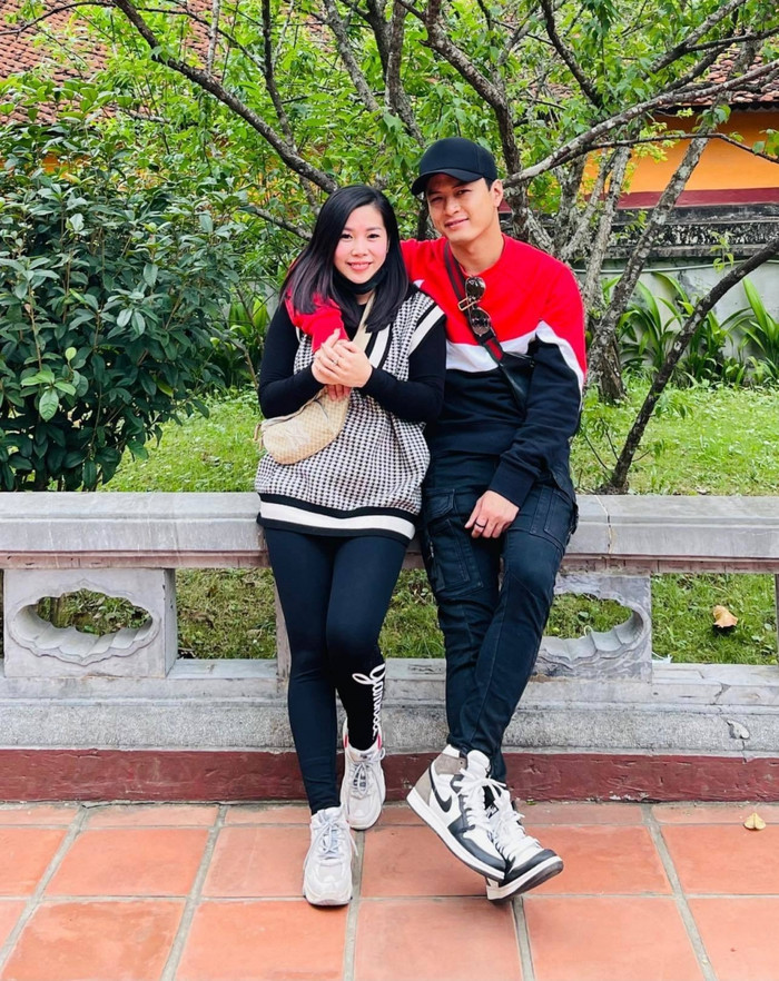 Diễn viên Hồng Đăng từng bất ngờ và lo sợ khi bà xã giảm cân nhanh chóng.