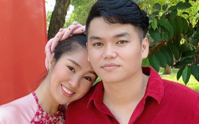 Ông xã Lê Phương phản ứng ra sao khi chứng kiến cảnh vợ âu yếm người khác? Ảnh 2