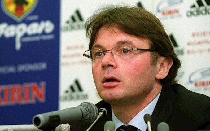 Nỗi buồn của ông Park và HLV 67 tuổi Troussier sẽ nhận lương ban đầu hơn gấp 3 lần Ảnh 2