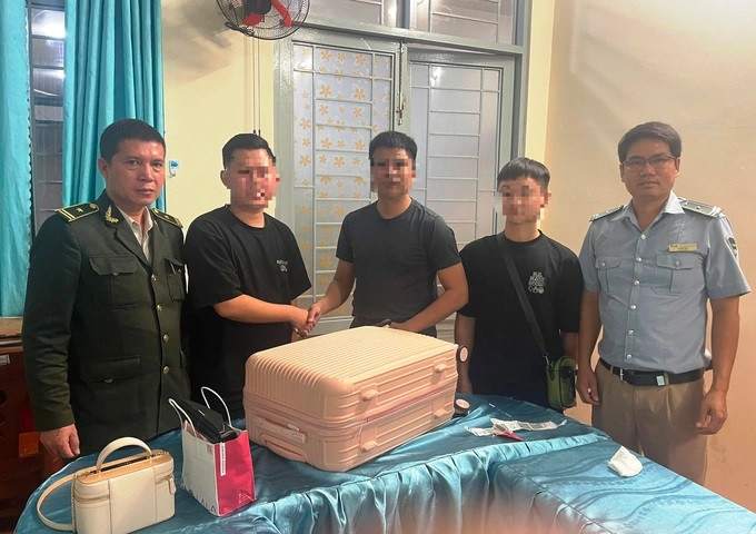 Anh H. đã nhận lại vali từ người cầm nhầm 