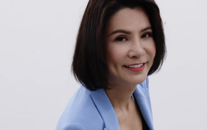 Hậu phẫu thuật chuyển giới, đạo diễn Vbiz nổi tiếng đổi tên và 'xin' khán giả một điều Ảnh 2