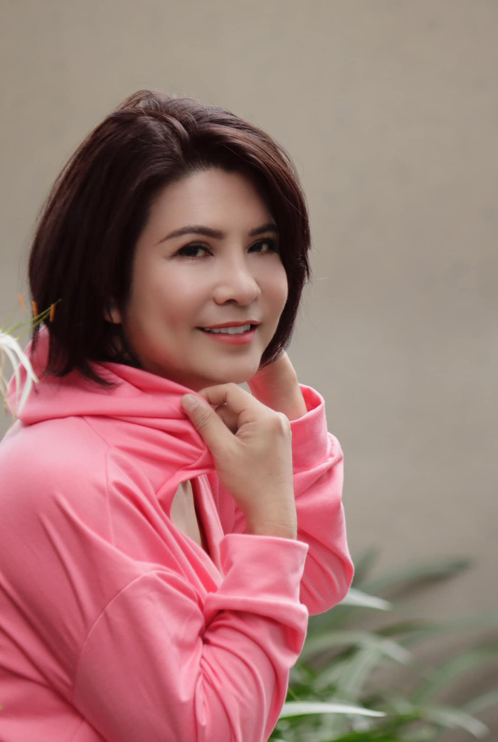 Đa số khán giả đều hy vọng đạo diễn Ngọc Hùng sẽ luôn vui vẻ, hạnh phúc và có nhiều sức khỏe khi đã chuyển giới thành công