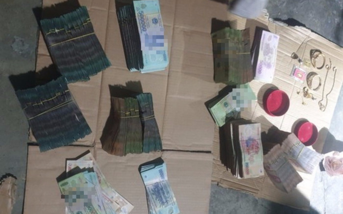 Chồng trộm hơn 2,3 tỷ đồng của vợ đem đi giấu, nguyên nhân vì điều này Ảnh 2