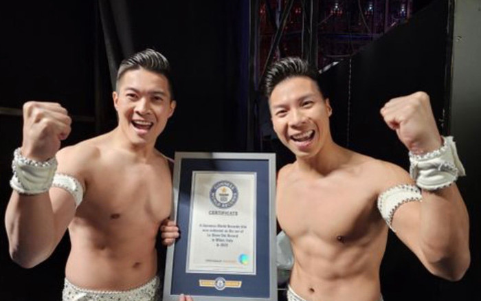 Quốc Cơ - Quốc Nghiệp chính thức phá kỷ lục thế giới ở Italy Ảnh 2