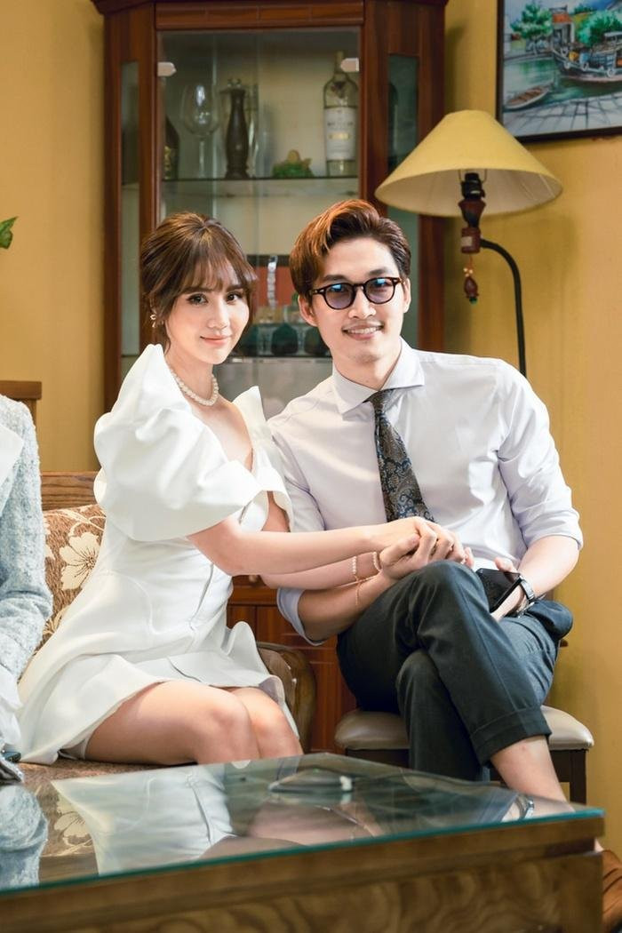 Đình Tú được 'đẩy thuyền' kịch liệt với Huyền Lizzie sau Thương Ngày Nắng Về.