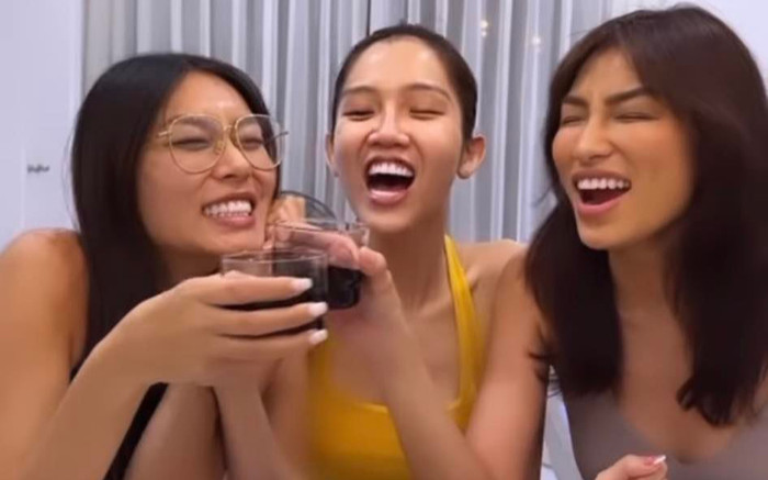 Khoảnh khắc mặt mộc hiếm hoi của Thảo Nhi Lê - Đỗ Nhật Hà - Bảo Ngọc Ảnh 2